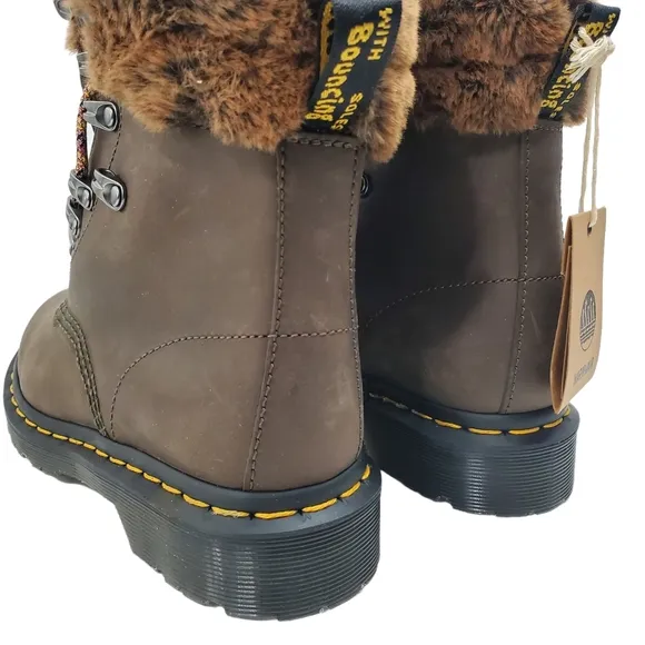 🆕️ DR. MARTENS Boots 1460 SERENA COLLAR Leather Faux Fur