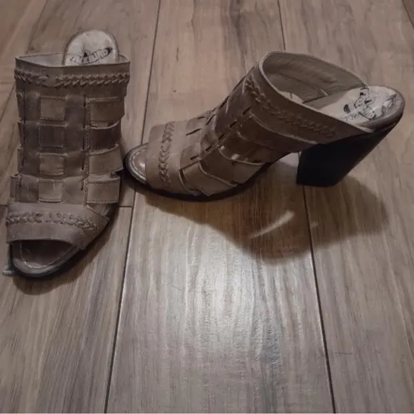 🌞 Freebirds Vulture slipon tan leather braided open toe chunky heel women 8