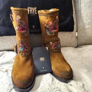 - - Frye Natalie Flower Engineer Suede Boots Size 6 1/2 new with tags