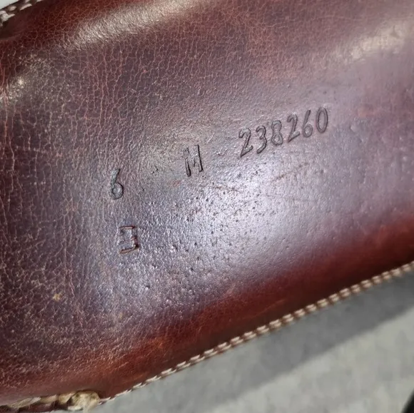 🐢 LL Bean Double Sole Hand Stitched Loafers. Men's Size 6. Like New.