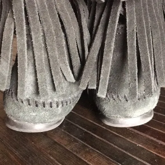 🛍️ MINNETONKA Black Suede Fringed Moccasin Calf Boots