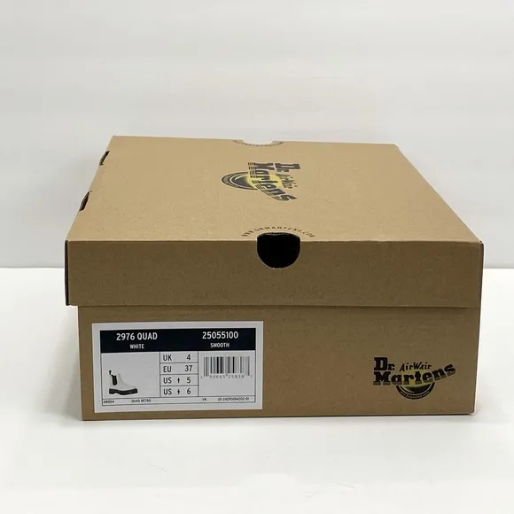- NEW Dr Martens 2976 Quad Platform Chelsea Boots