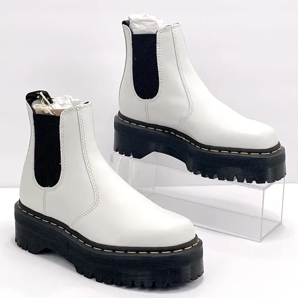 - NEW Dr Martens 2976 Quad Platform Chelsea Boots
