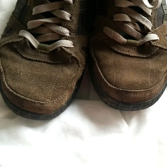 🇺🇦 NEW Vintage fit Sketchers Suede and Leather Size 8.5
