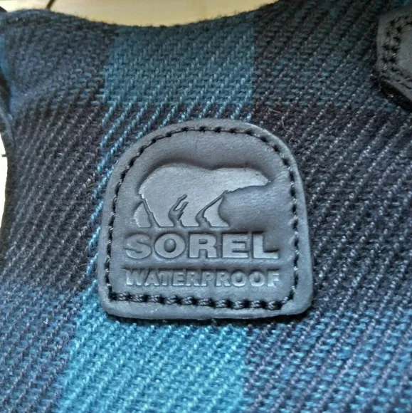 -NEW- Women's Sorel Out N About Plus Boots/Booties 7
