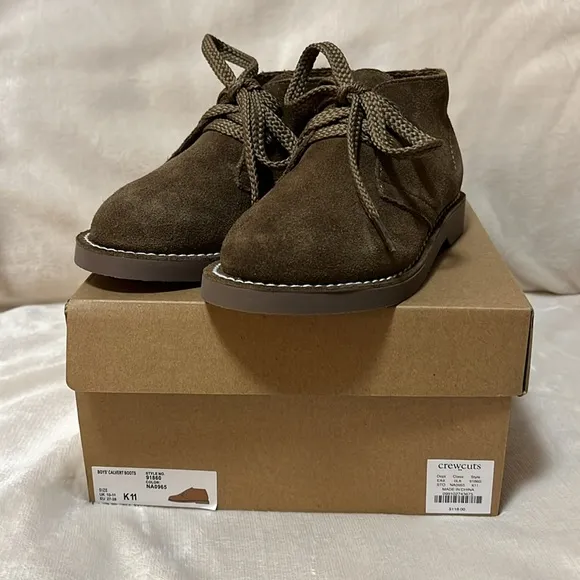 🆕 NIB  J Crew boys Calvert boots, kids size 11, brown suede leather