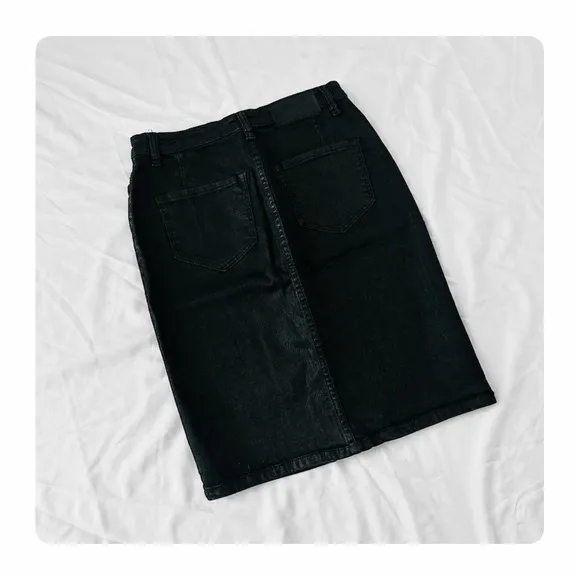 ★ NWT All Saints Jolie Button Waxed Skirt - Black ★