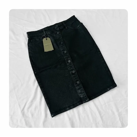 ★ NWT All Saints Jolie Button Waxed Skirt - Black ★