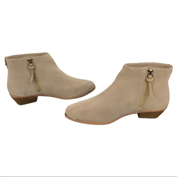🆕 Ted Baker Dakotas Suede Studded Ankle Boots