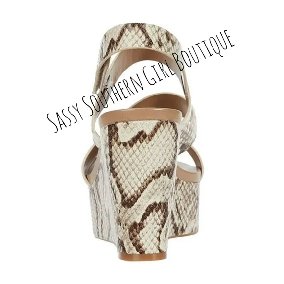 🆕⭐ Vince Camuto snake embossed leather wedge sandals