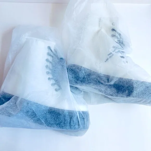 🖤 White Faux Leather Platform Lace Up Boots Size 6