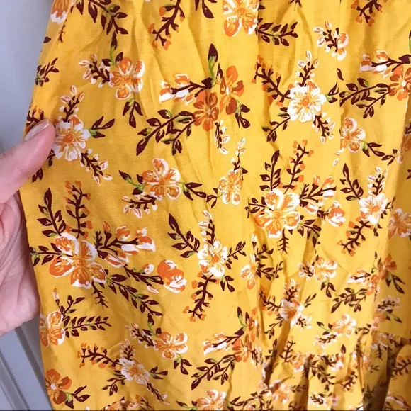 🌼 YELLOW BOHO FLORAL MAXI DRESS!