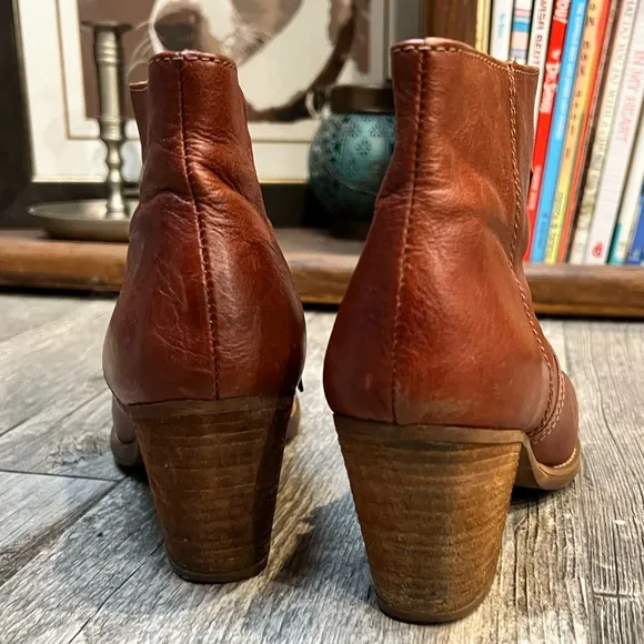 1987 | leather heeled booties