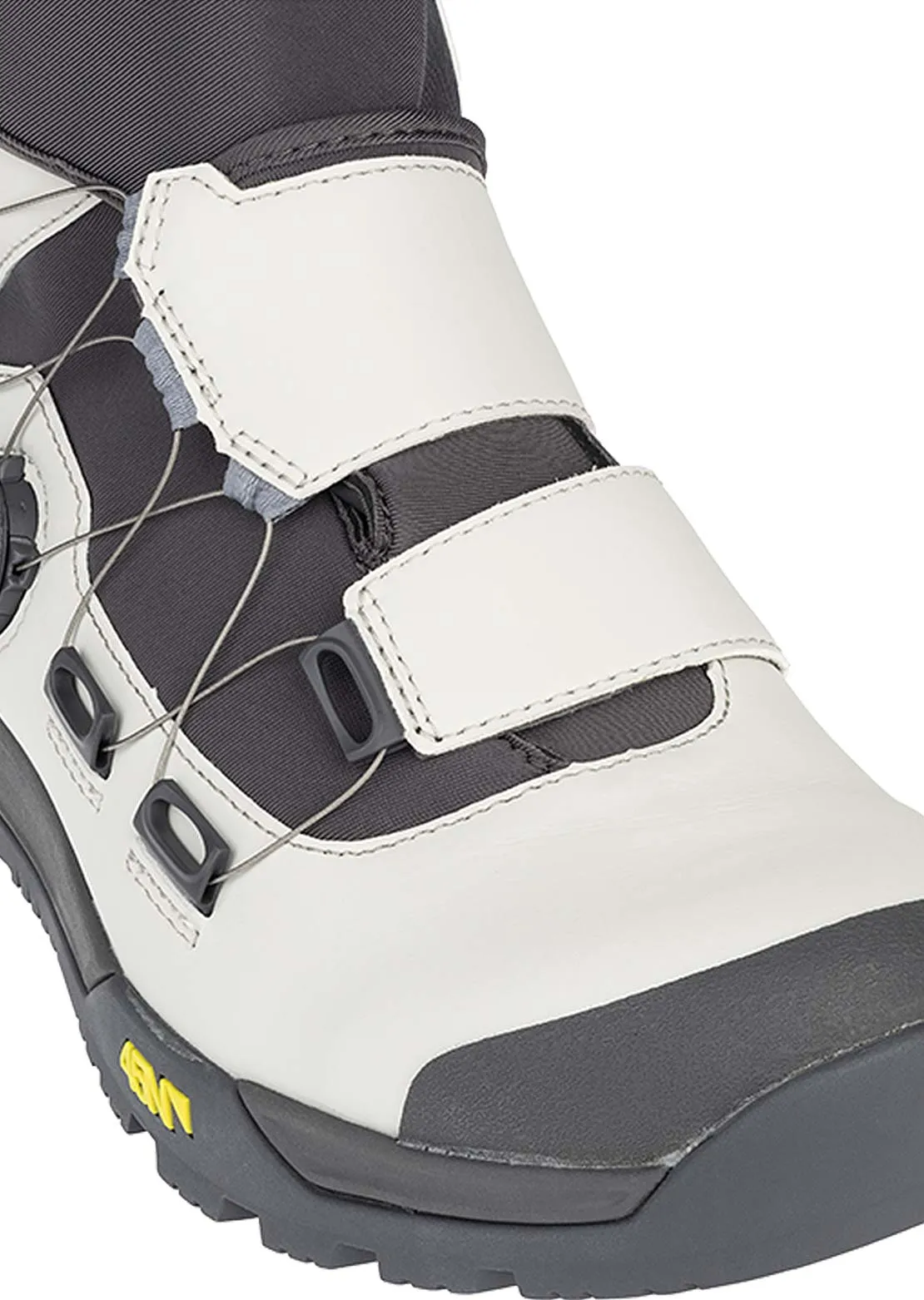 45NRTH Unisex Ragnarok BOA MTN 2-Bolt Clipless Winter Bike Boots