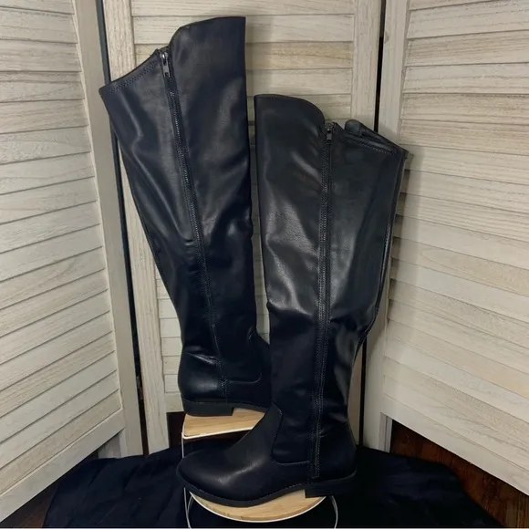 A New Approach Bradley Black Faux Leather Zip Up Over the Knee Boots Size 9