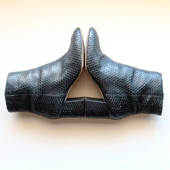 Able Black Snakeskin Block Heel Classic Ankle Boots Booties Size 8.5