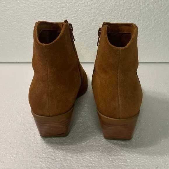 ABLE Chelsea Ankle Boots Almond Suede Women's sz. 8 Western  Color Cognac