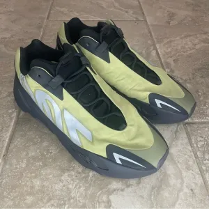 adidas Mens Yeezy Boost 700 Mnvn Slip On Sneakers Shoes Casual - Yellow sz 11.5
