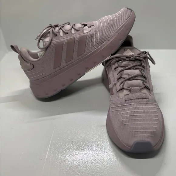 Adidas Women’s Swift Run 23 Running Shoes size 11