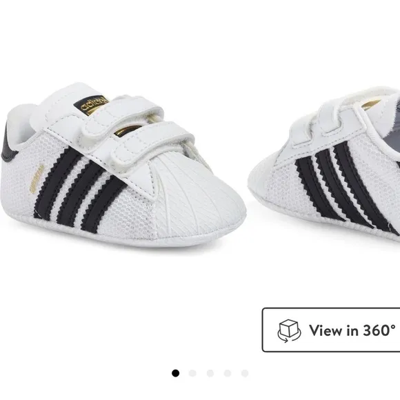 adidasSuperstar Sneaker