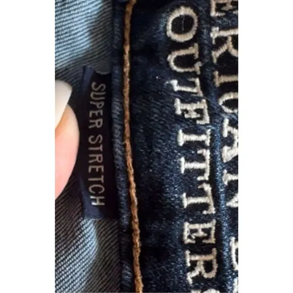 AEO Curvy Super Stretch High-Waisted Cropped Jegging Skinny Jeans - Size 2 (Shor