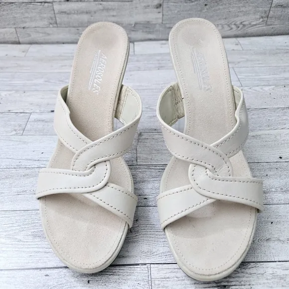AEROSOLES &quot;Inside-Out&quot; Heeled Sandals Cream Women's Size 7.5