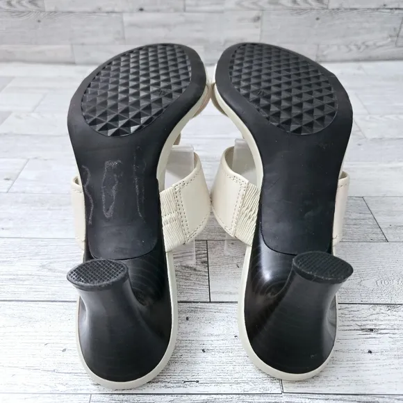 AEROSOLES &quot;Inside-Out&quot; Heeled Sandals Cream Women's Size 7.5