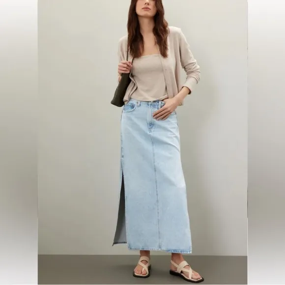 AGOLDE Astrid Slice Denim Maxi Skirt in Light Blue Size 26