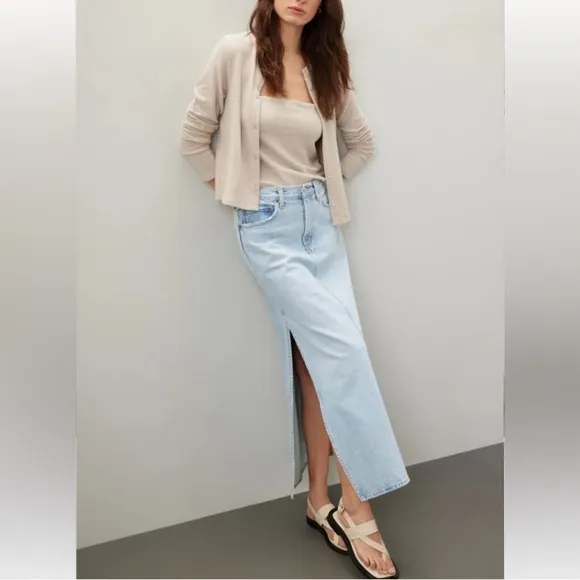 AGOLDE Astrid Slice Denim Maxi Skirt in Light Blue Size 26