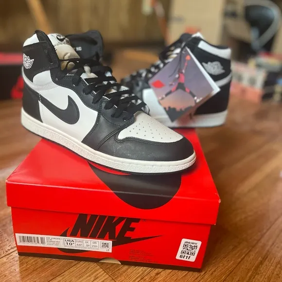 Air Jordan 1 high 85