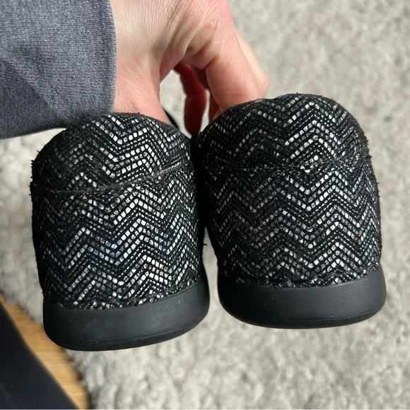 Alegria Black, White Metallic Gray Glee Ric Rack Slip On Clogs Size 39