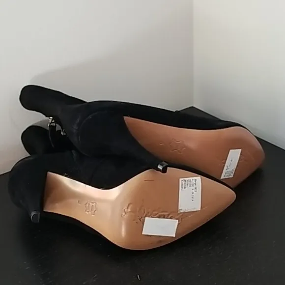 Alice   Olivia Suede Booties