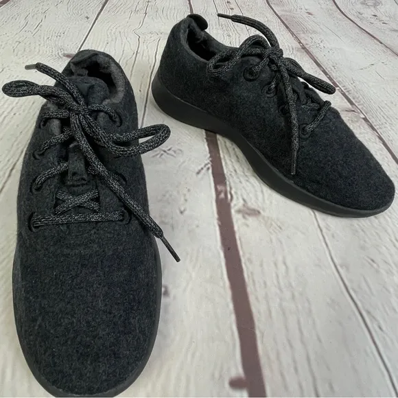 ALLBIRDS Wool Runners women's dark grey comfortable flexible sneaker shoe, sz 9