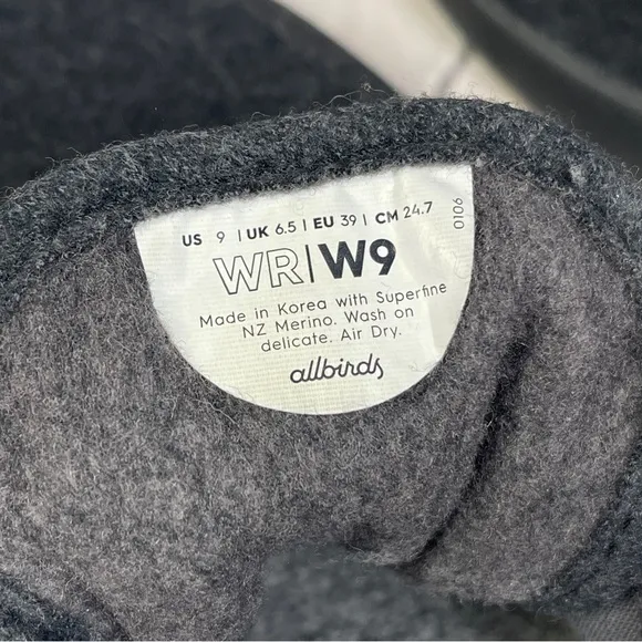 ALLBIRDS Wool Runners women's dark grey comfortable flexible sneaker shoe, sz 9