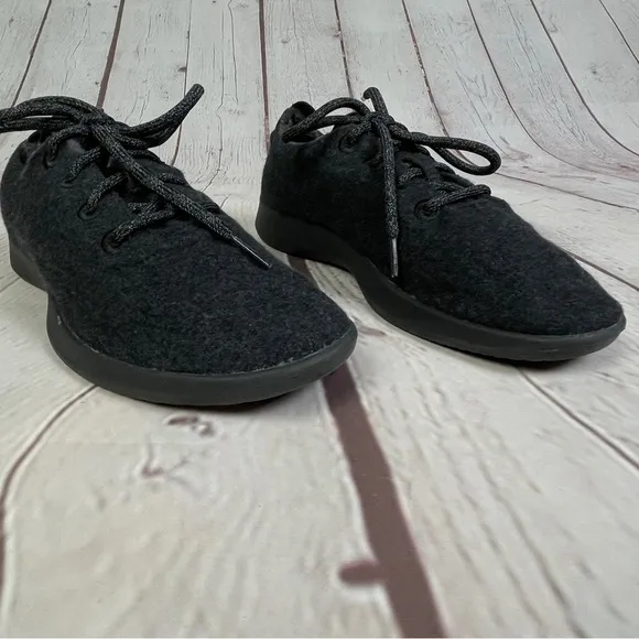 ALLBIRDS Wool Runners women's dark grey comfortable flexible sneaker shoe, sz 9