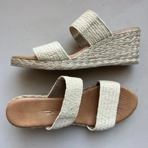 André Assous Nori Espadrille Raffia Wedge Heel Sandals w/ Jute Straps EU 37 US 7