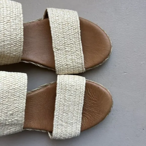 André Assous Nori Espadrille Raffia Wedge Heel Sandals w/ Jute Straps EU 37 US 7