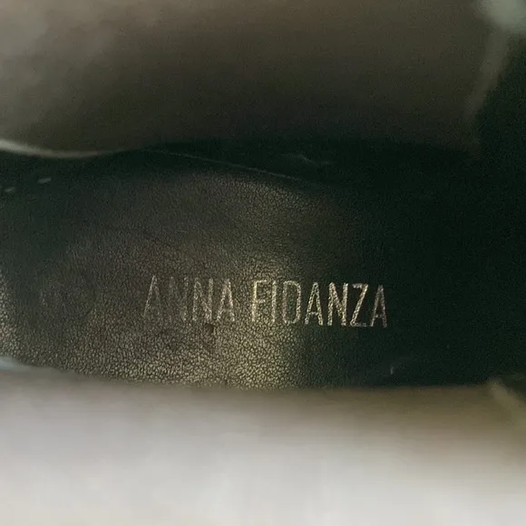 Anna Fidanza Suede Loyola Chelsea Boots Made in Italy Women's Size 6
