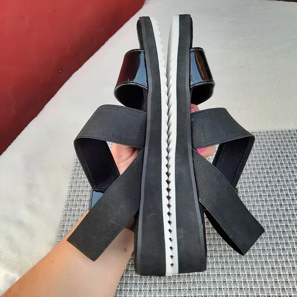 Anne Klein Sport Ankle Strap Comfort Sandals Small Wedge Black 7.5 NEW