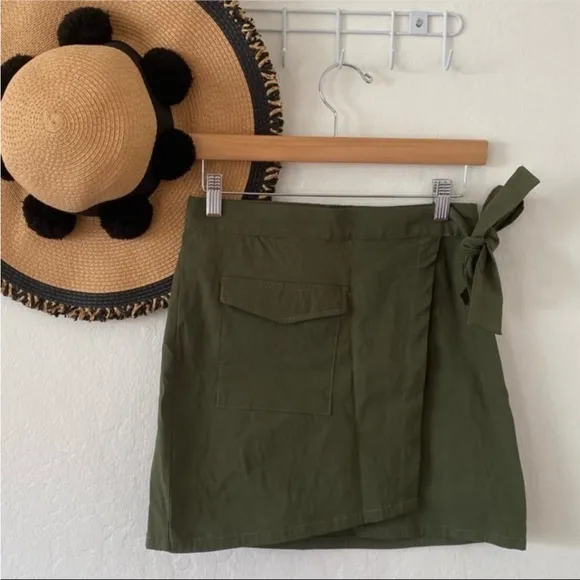 Anthropologie Green Linen Blend Wrap Mini Skirt NWT