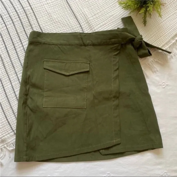 Anthropologie Green Linen Blend Wrap Mini Skirt NWT