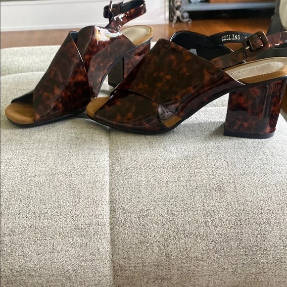 Anthropology silent D Tortoise Patent Leather Heels - Size 41 - Never worn