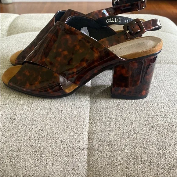 Anthropology silent D Tortoise Patent Leather Heels - Size 41 - Never worn