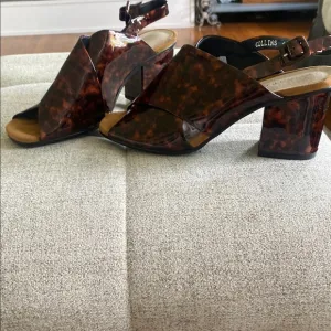 Anthropology silent D Tortoise Patent Leather Heels - Size 41 - Never worn