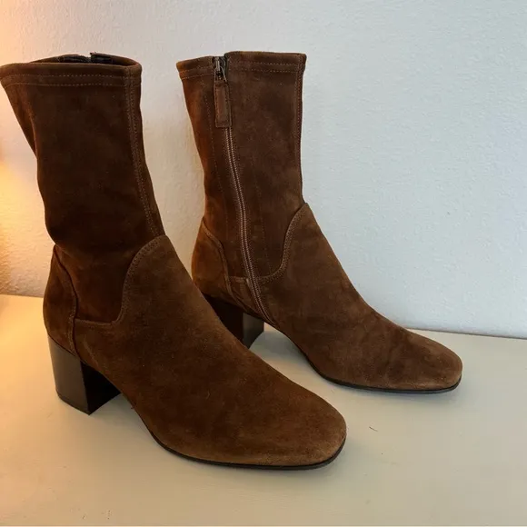 Aquatalia Carie Suede Boots