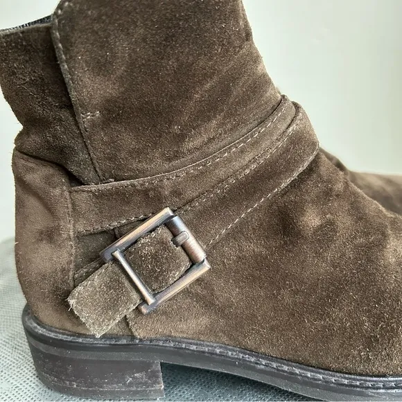 Aquatalia ~Chestnut Suede Bree Weatherproof Ankle Boots in size 7 1/2