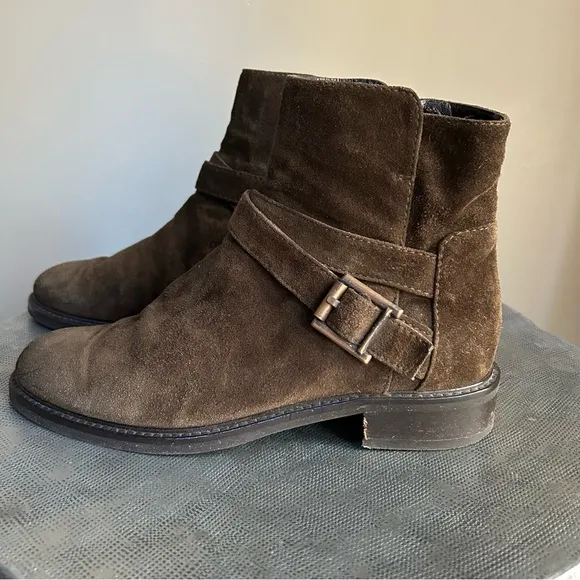 Aquatalia ~Chestnut Suede Bree Weatherproof Ankle Boots in size 7 1/2