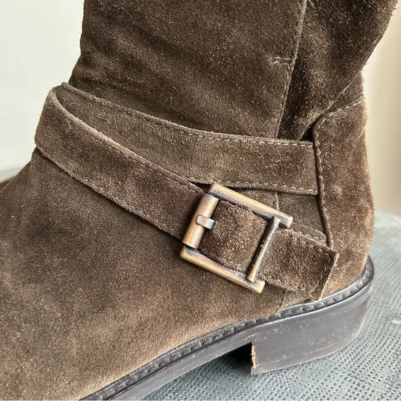 Aquatalia ~Chestnut Suede Bree Weatherproof Ankle Boots in size 7 1/2