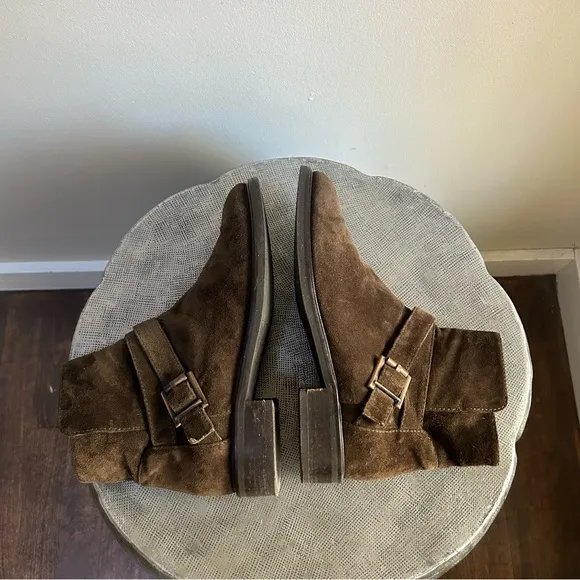 Aquatalia ~Chestnut Suede Bree Weatherproof Ankle Boots in size 7 1/2