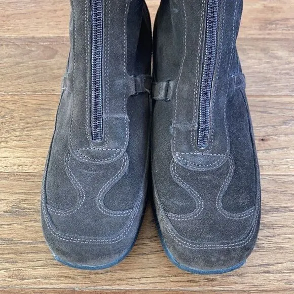 AQUATALIA Suede Brown Zip Up Heeled Boots Size 8